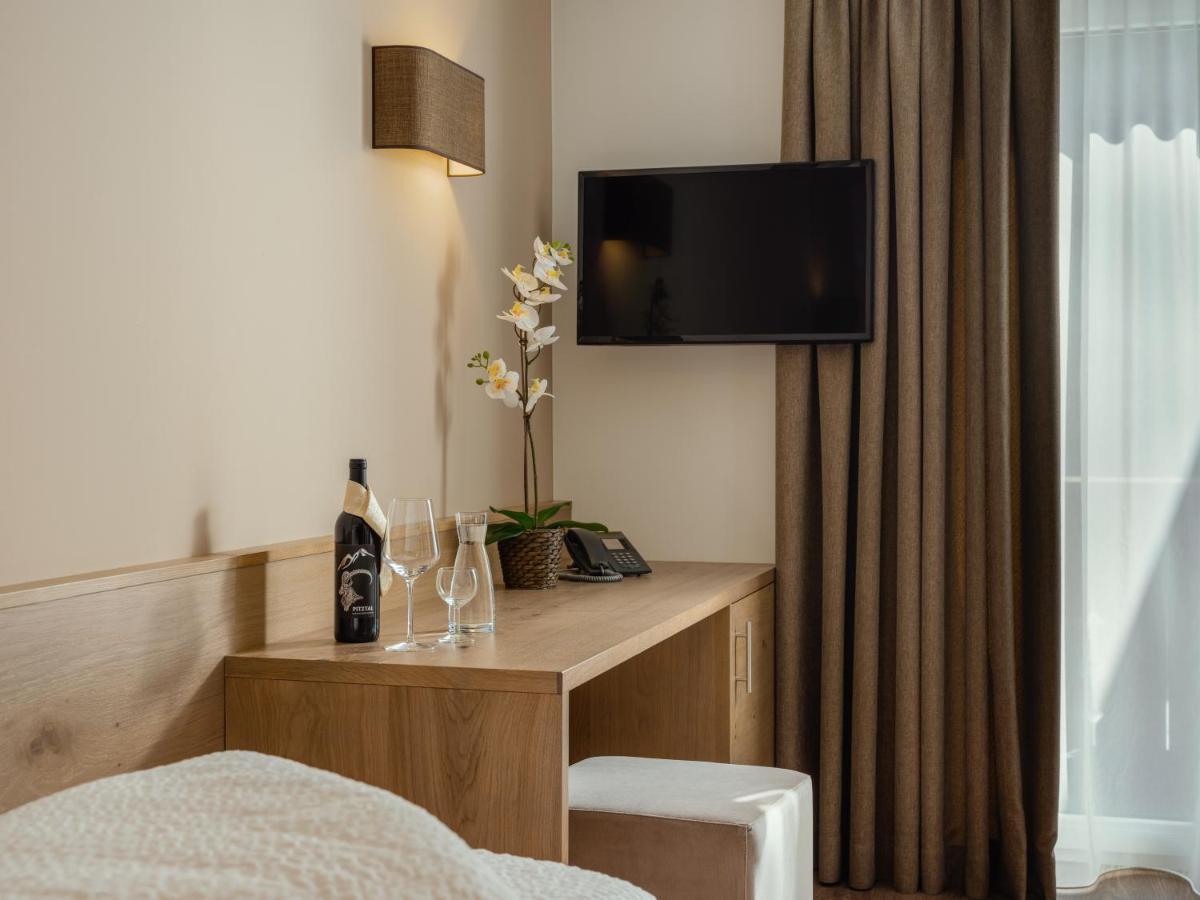Hotel Wiese Sankt Leonhard im Pitztal Ngoại thất bức ảnh