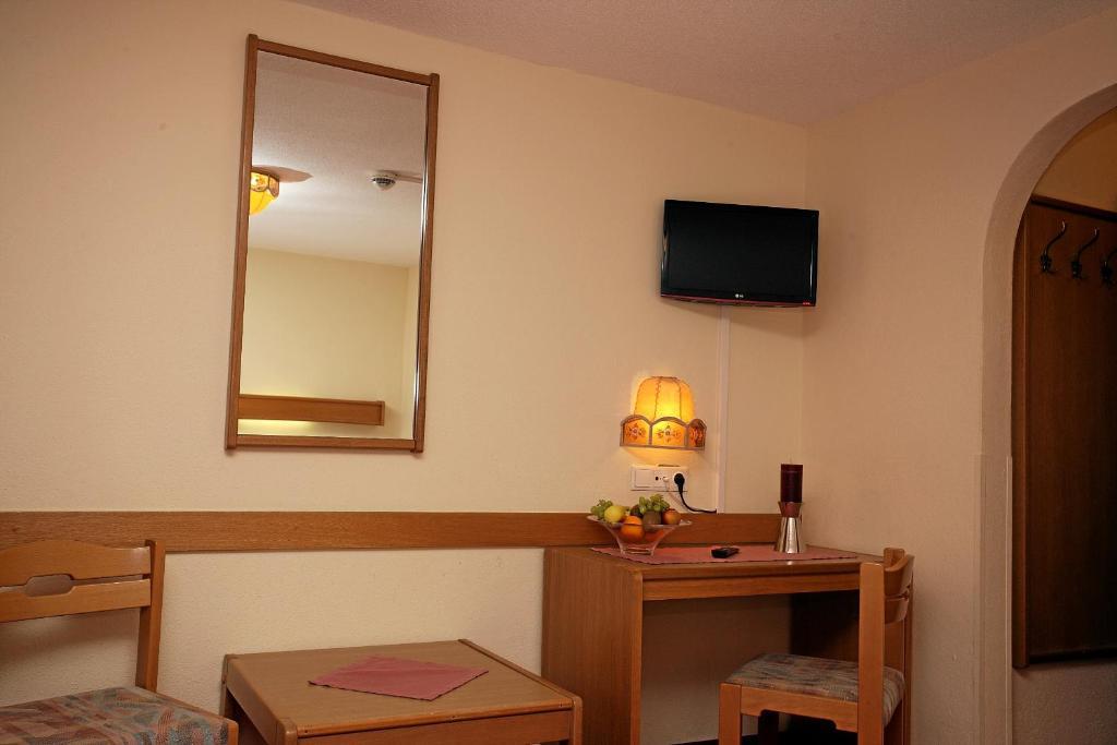 Hotel Wiese Sankt Leonhard im Pitztal Ngoại thất bức ảnh